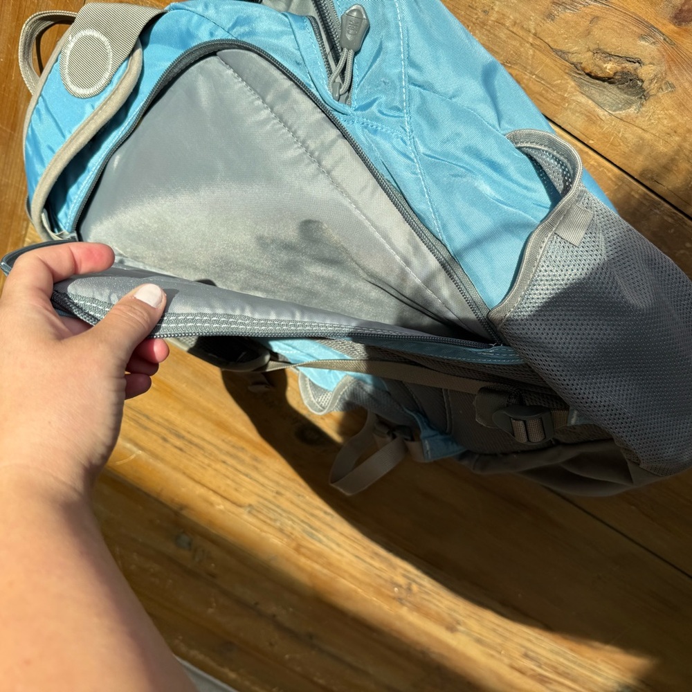 Camelback Backpack - image 5